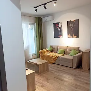 Stylish, Modern 2 Flat With River View, Near Presidential Palace Bucureşti
